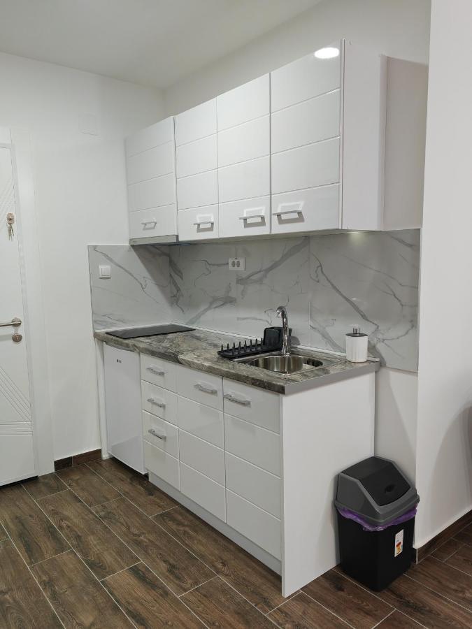Imperial Apartment Veliko Gradiste Bagian luar foto