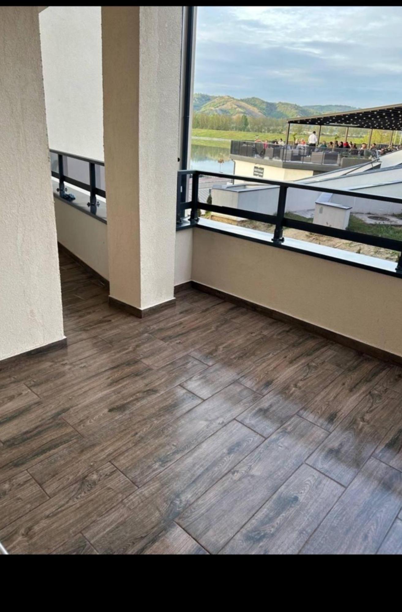 Imperial Apartment Veliko Gradiste Bagian luar foto